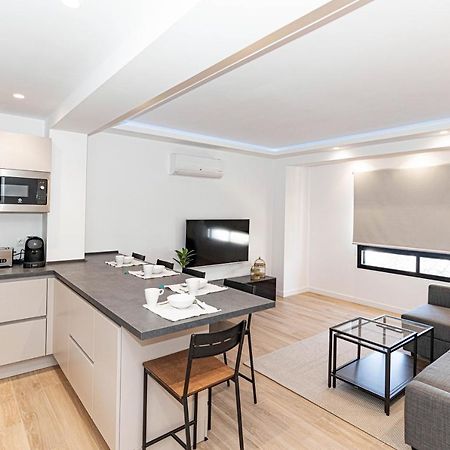 Acogedor Apartamento En Estepona Centro By Rent Me Exteriör bild