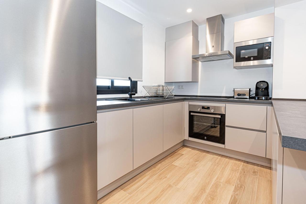 Acogedor Apartamento En Estepona Centro By Rent Me Exteriör bild