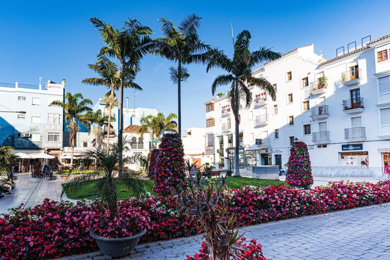 Acogedor Apartamento En Estepona Centro By Rent Me Exteriör bild