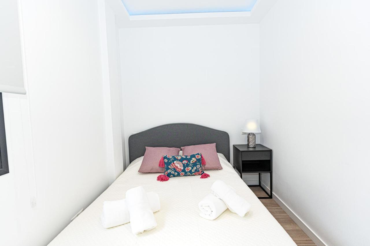 Acogedor Apartamento En Estepona Centro By Rent Me Exteriör bild