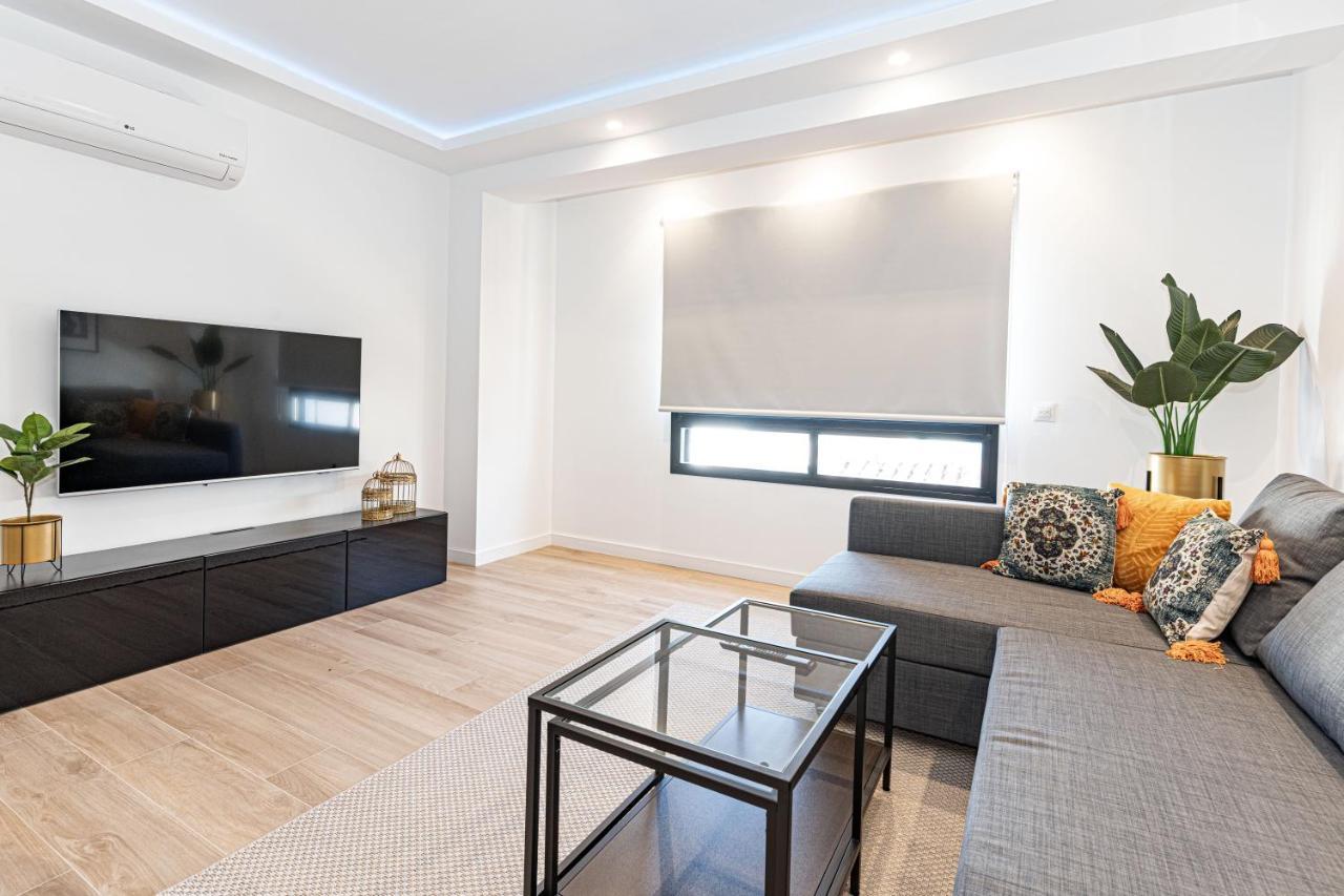 Acogedor Apartamento En Estepona Centro By Rent Me Exteriör bild