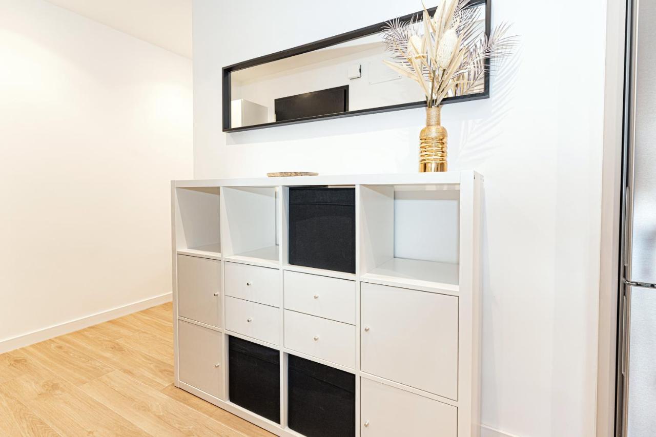 Acogedor Apartamento En Estepona Centro By Rent Me Exteriör bild
