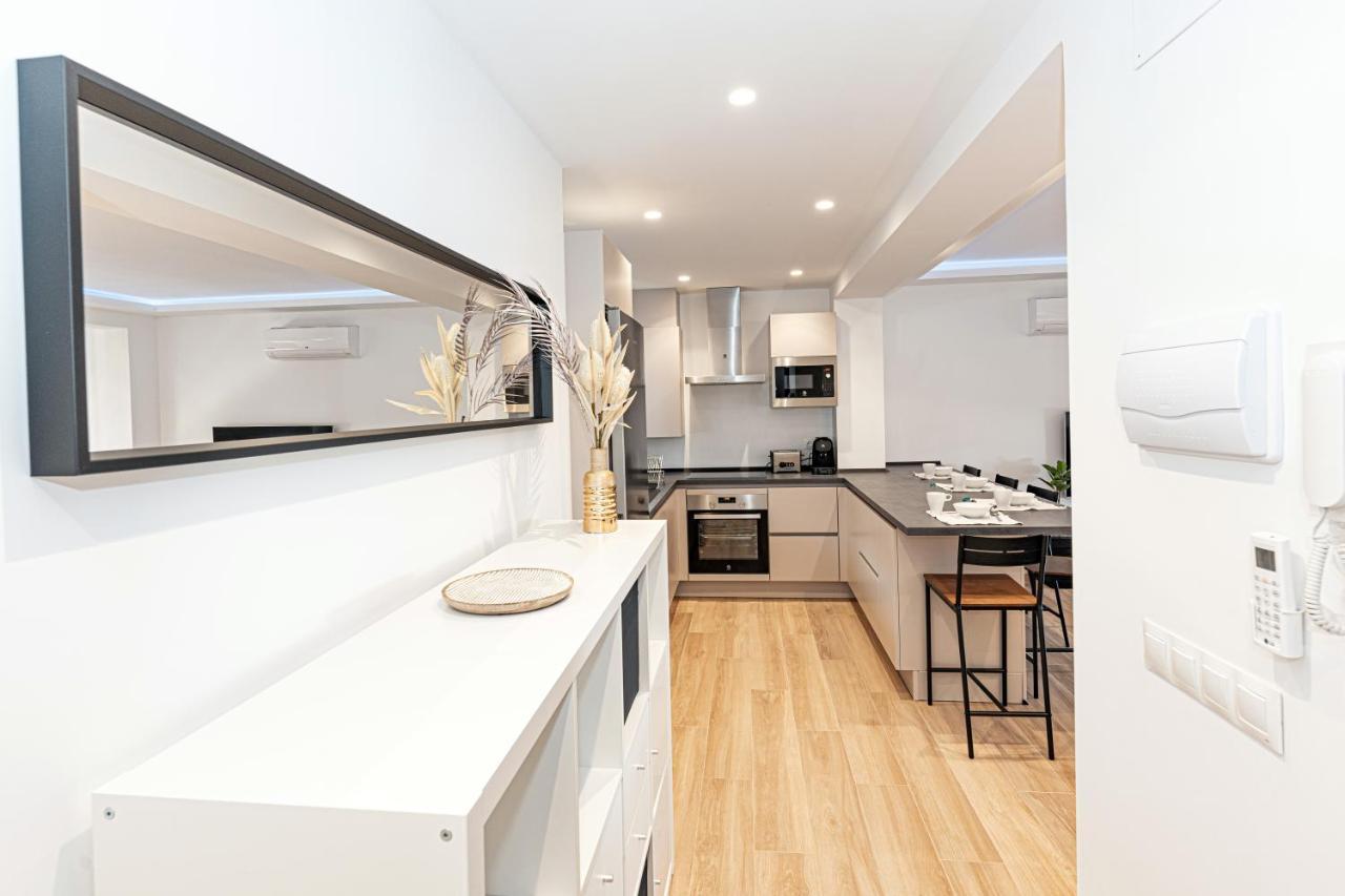 Acogedor Apartamento En Estepona Centro By Rent Me Exteriör bild